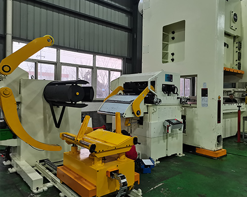 三合一送料機(jī)案例 
